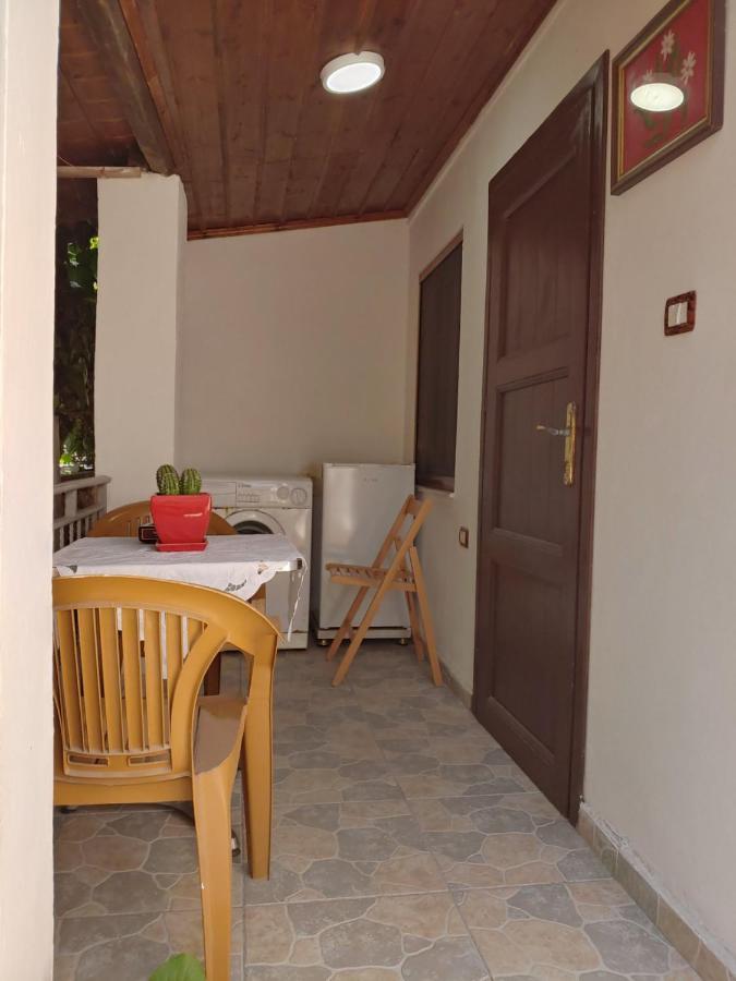 Tomor Shehu Guest House Berat Zewnętrze zdjęcie