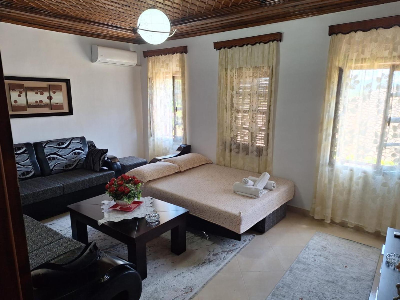 Tomor Shehu Guest House Berat Pokój zdjęcie