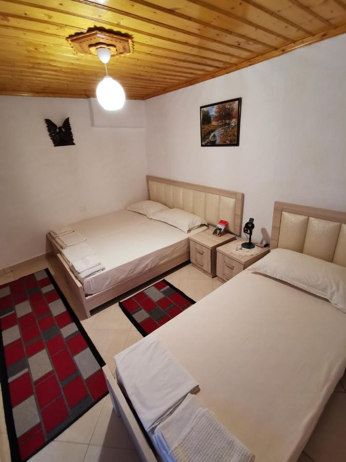 Tomor Shehu Guest House Berat Zewnętrze zdjęcie